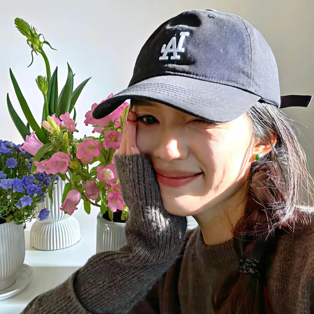 茀兰德海报